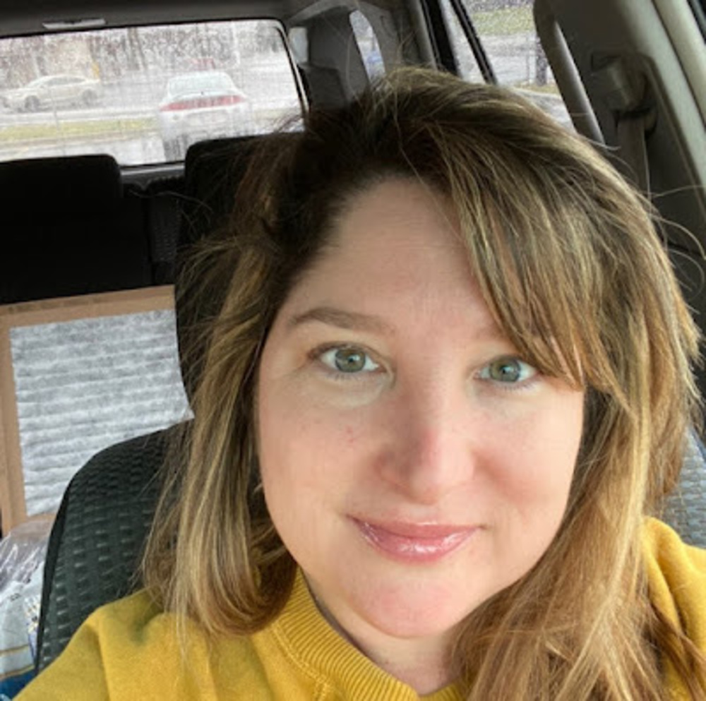 Meet your Posher, Stephanie